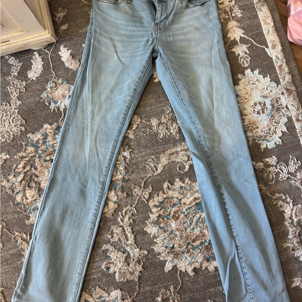 True Religion Women’s Light Blue Jeans size 28